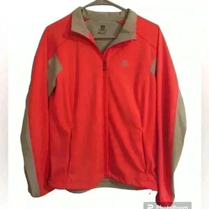 Salomon Women’s size Medium Lightweight Jacket in like new condition